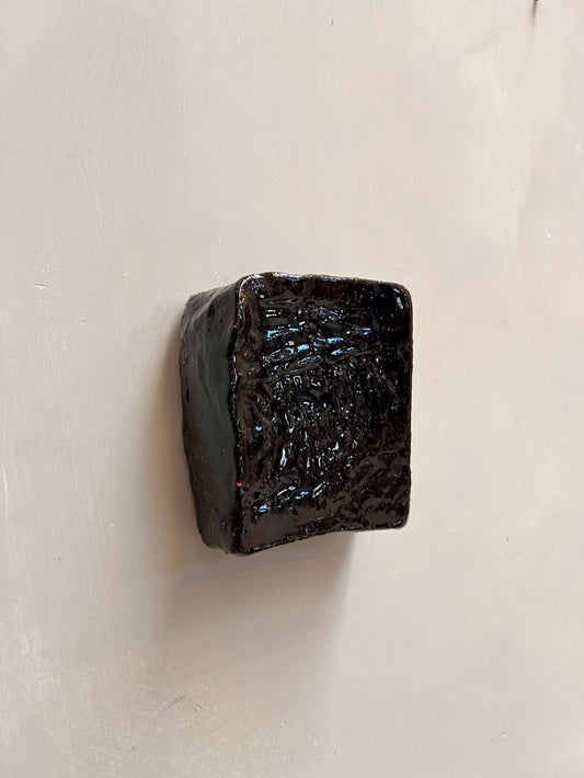 OBJETS DE NOYER - BRICK 02