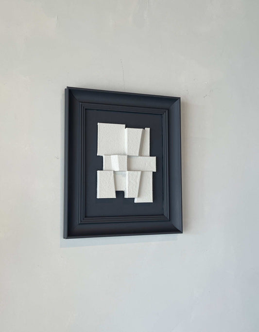 Vintage Frame Dee mini in anthracite and shadow white by Edith Beurskens, featuring unique artwork with a textured surface and a Certificate of Authenticity.