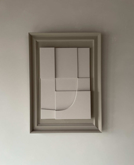 Vintage Frame Parc, exclusive artwork by Edith Beurskens, featuring a unique plant-based PLA design, framed in coffee and shadow white, size 70 x 50 cm.