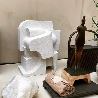 Mien Sculpture in large crackle finish with organic design on display.