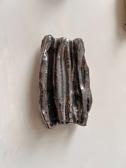 OBJETS DE NOYER - METAL 04