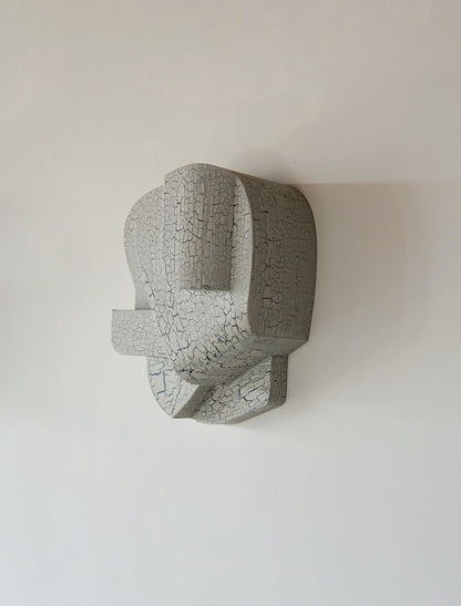 Organic wall sculpture with hand-painted crackle finish by Ilse van Stoltz and Edith Beurskens.