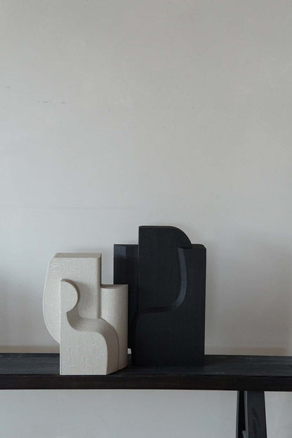 Lieca Sculpture - Artistic Wall Elegance in Sand Finish