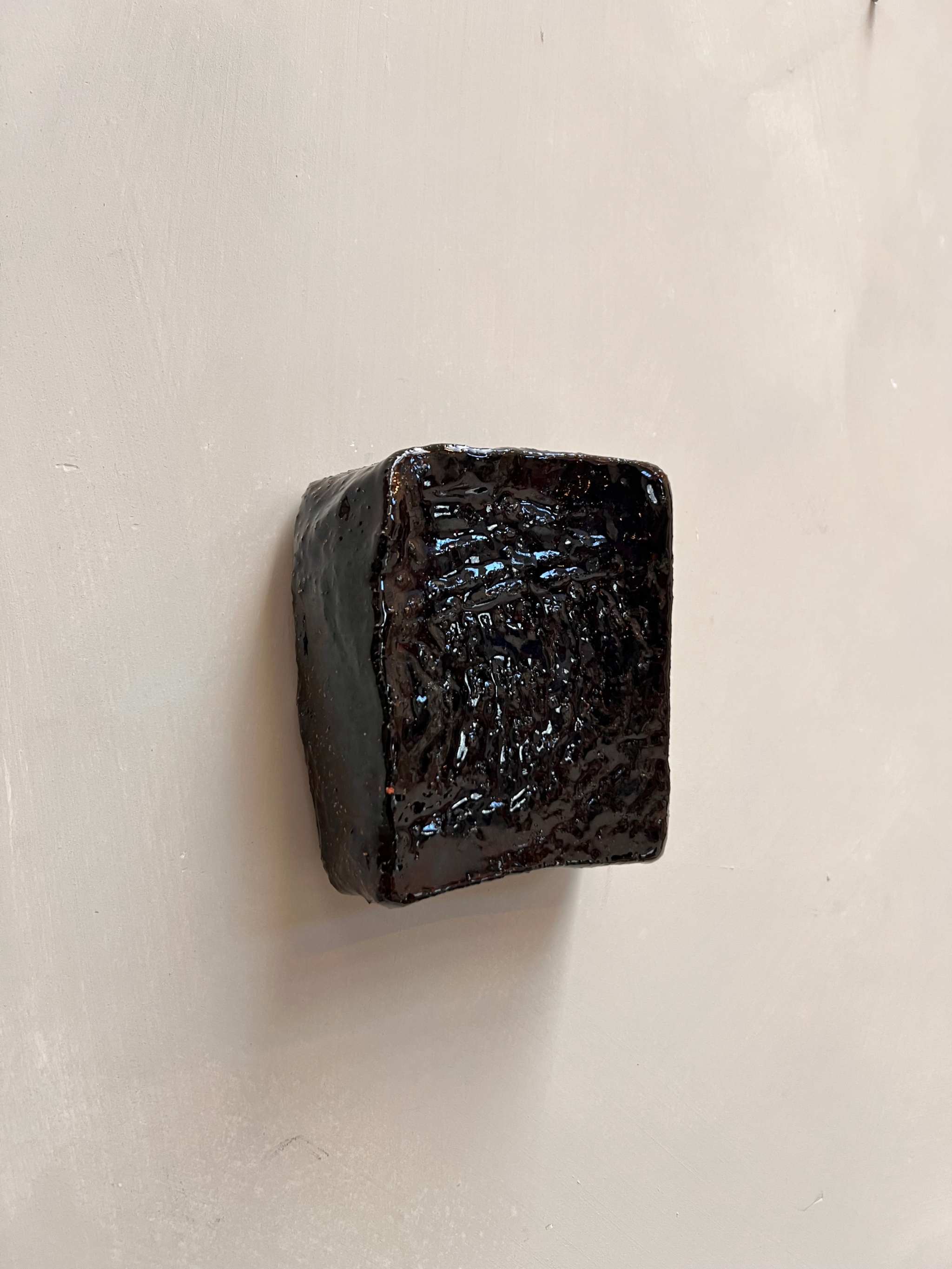 OBJETS DE NOYER - BRICK 02