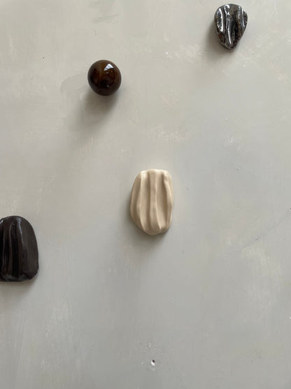 OBJETS DE NOYER - SATIN 01