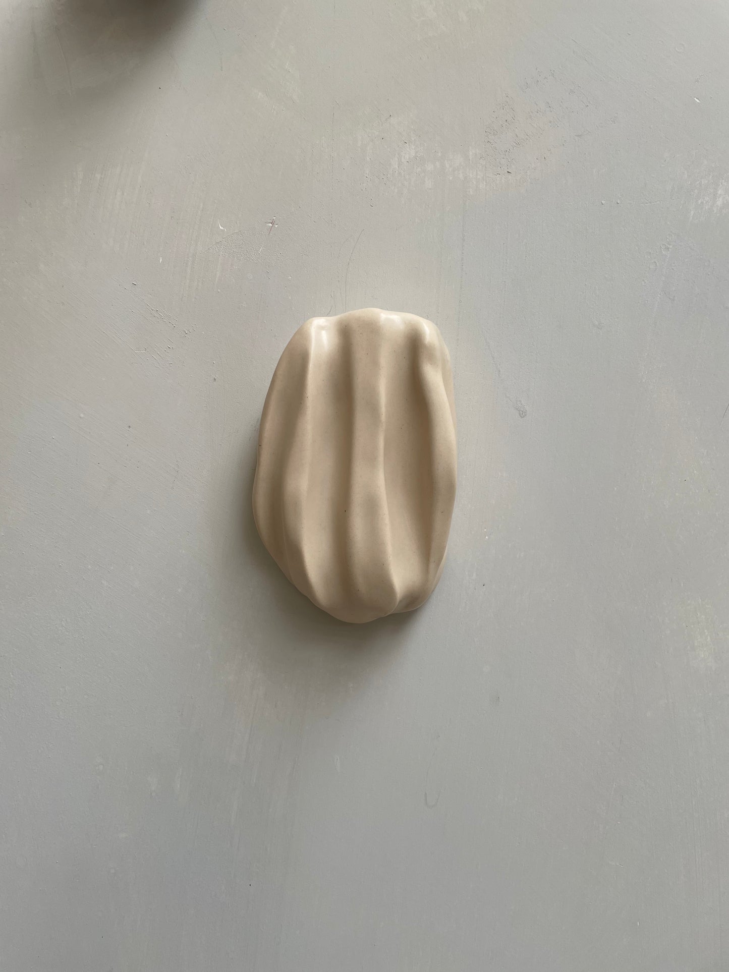 OBJETS DE NOYER - SATIN 01