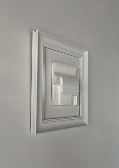 Vintage Frame Giant Lak II with exclusive artwork by Edith Beurskens, featuring shadow white color and biodegradable PLA material.