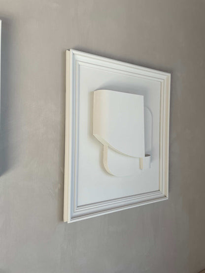 Vintage Frame Balance artwork by Edith Beurskens, shadow white, unique PLA base with sand coating, size 70 x 60 cm.