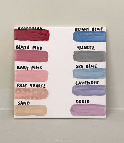 Color palette with various glaze options for beginner handbuilding and glazing workshop.