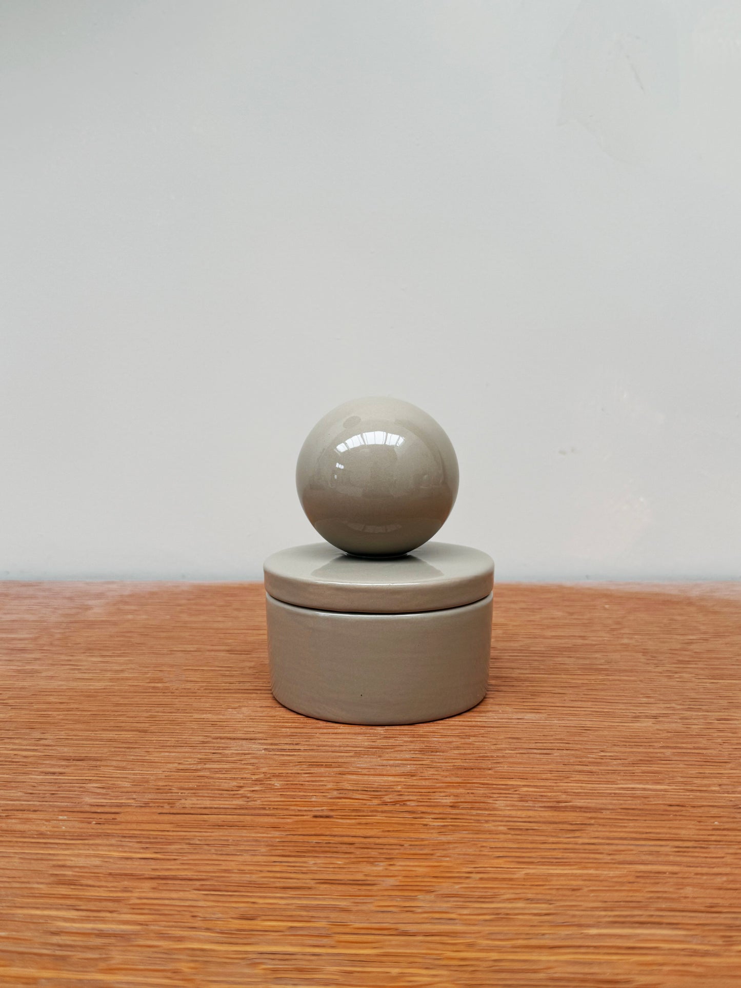 Ceramic box 'BOULE' • MEDIUM • Grey