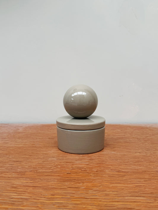 Ceramic box 'BOULE' • MEDIUM • Grey