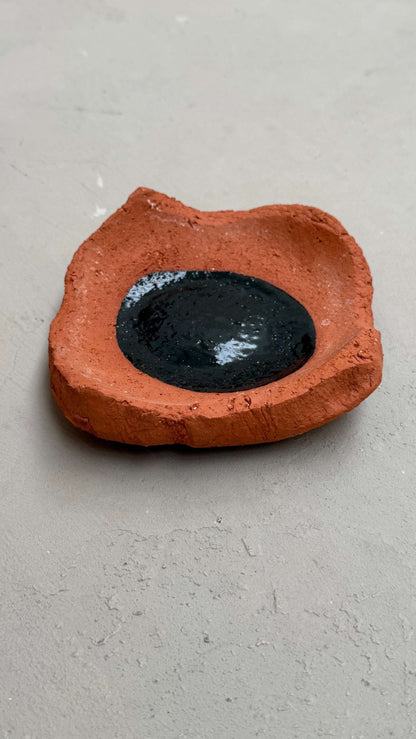 Terra Ceramic tray with Dot