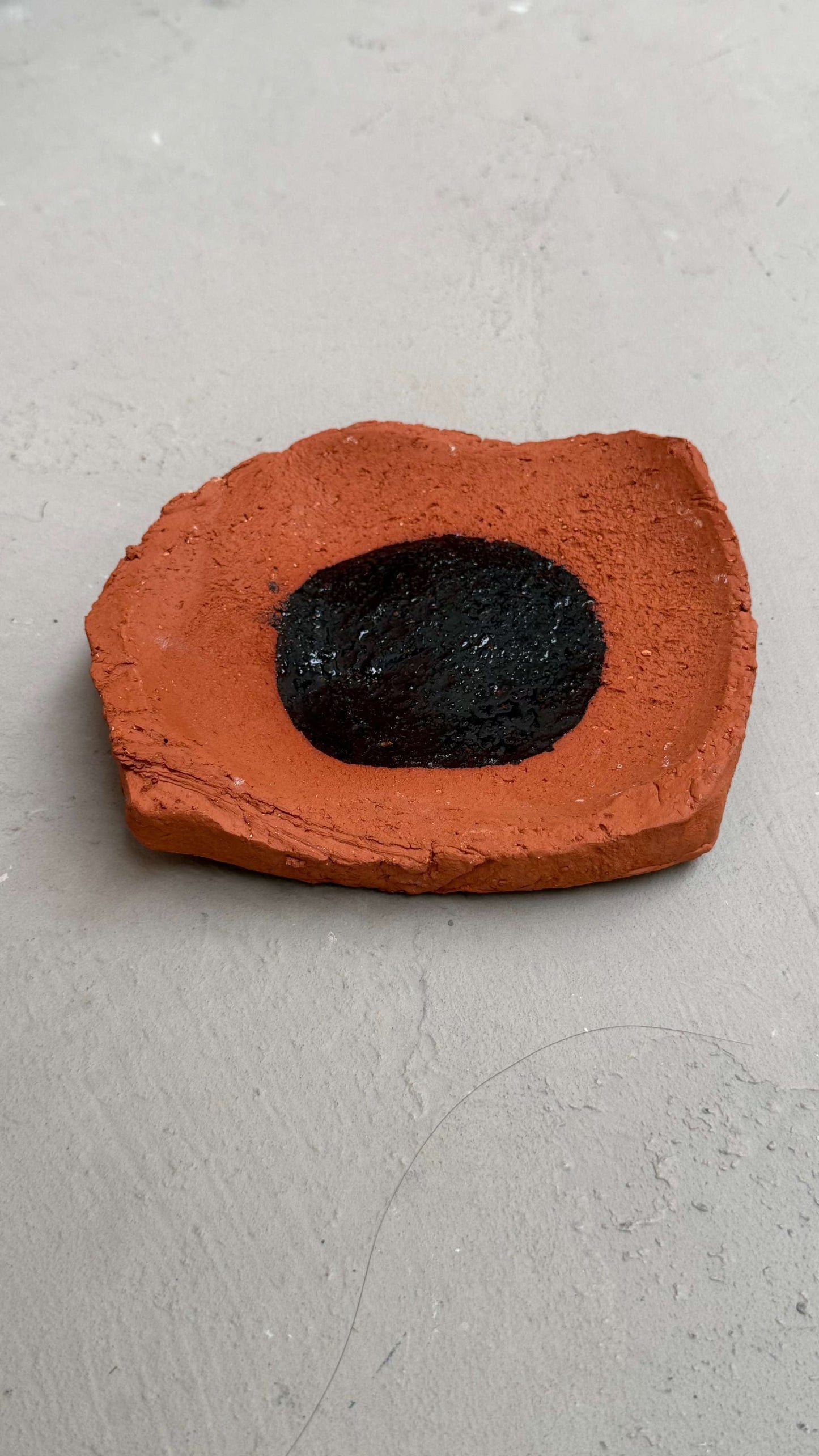 Terra Ceramic tray with Dot