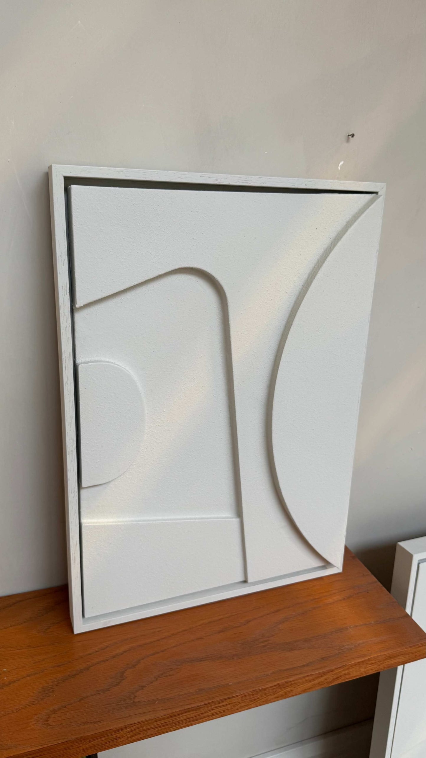 #22.23 - 50x35 cm - Off-White