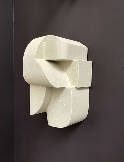 Ida Sculpture Large light crackle, organic wall sculpture, hand-painted finish, Ilse van Stoltz, Edith Beurskens collaboration.