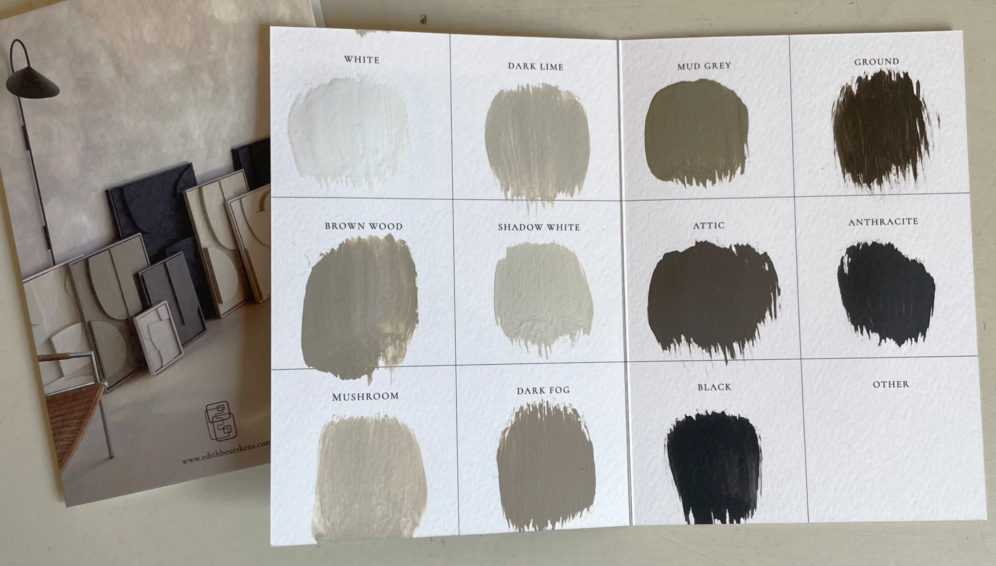 Color palette samples on texture cards for customizing the "#23.5 Happy" product.