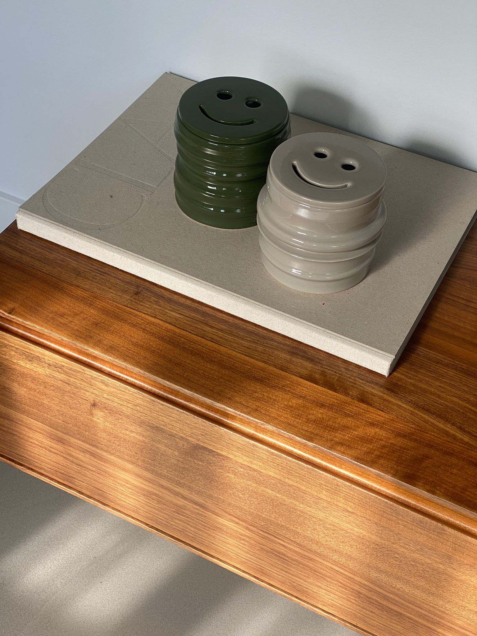 Scented Candle Shape 04.02 Forest - Luxurious Aromas & Design