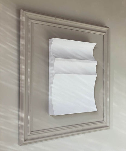 Vintage Frame 22.01 by Edith Beurskens, featuring eco-friendly PLA with sand texture and eco-paint, size 83x83 cm, in mushroom and white.