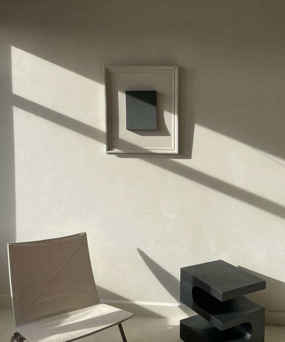 Vintage Frame 22.06 with exclusive artwork by Edith Beurskens, 59x69 cm, eco-painted with mushroom and anthracite colors.