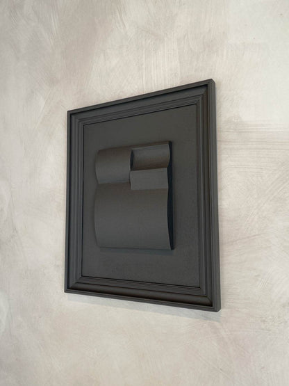 Vintage Frame Dark Bonne with unique artwork, plant-based PLA, in mushroom and anthracite colors, 60 x 55.5 cm.