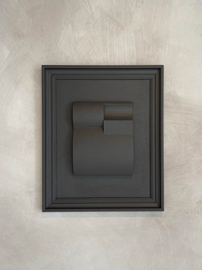 Vintage Frame Dark Bonne artwork with mushroom and anthracite colors, designed by Edith Beurskens.