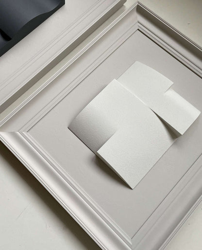 Vintage frame giant with unique artwork and eco-friendly materials, size 61 x 51 cm.