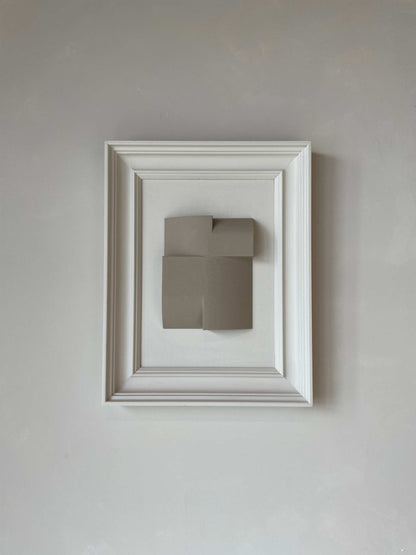 Vintage frame mini journey artwork by Edith Beurskens with shadow white and brown wood finish, size 40.5 x 51.5 cm.