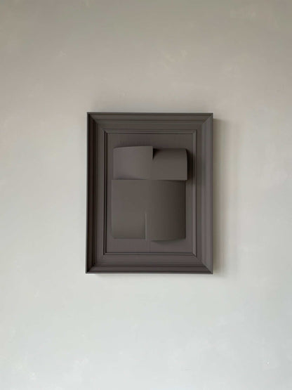 Vintage Frame Attic with exclusive artwork by Edith Beurskens, featuring a unique plant-based PLA material and sand coating, with a Certificate of Authenticity.