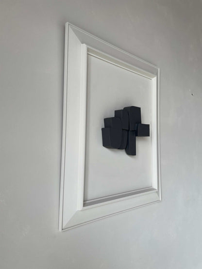 Vintage Frame Bibis with exclusive artwork by Edith Beurskens, featuring shadow white and anthracite colors, made from plant-based PLA, size 64 x 53.5 cm.