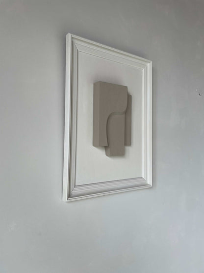 Vintage Frame Mose with unique plant-based PLA artwork, shadow white and brown wood, size 57x42.5 cm.