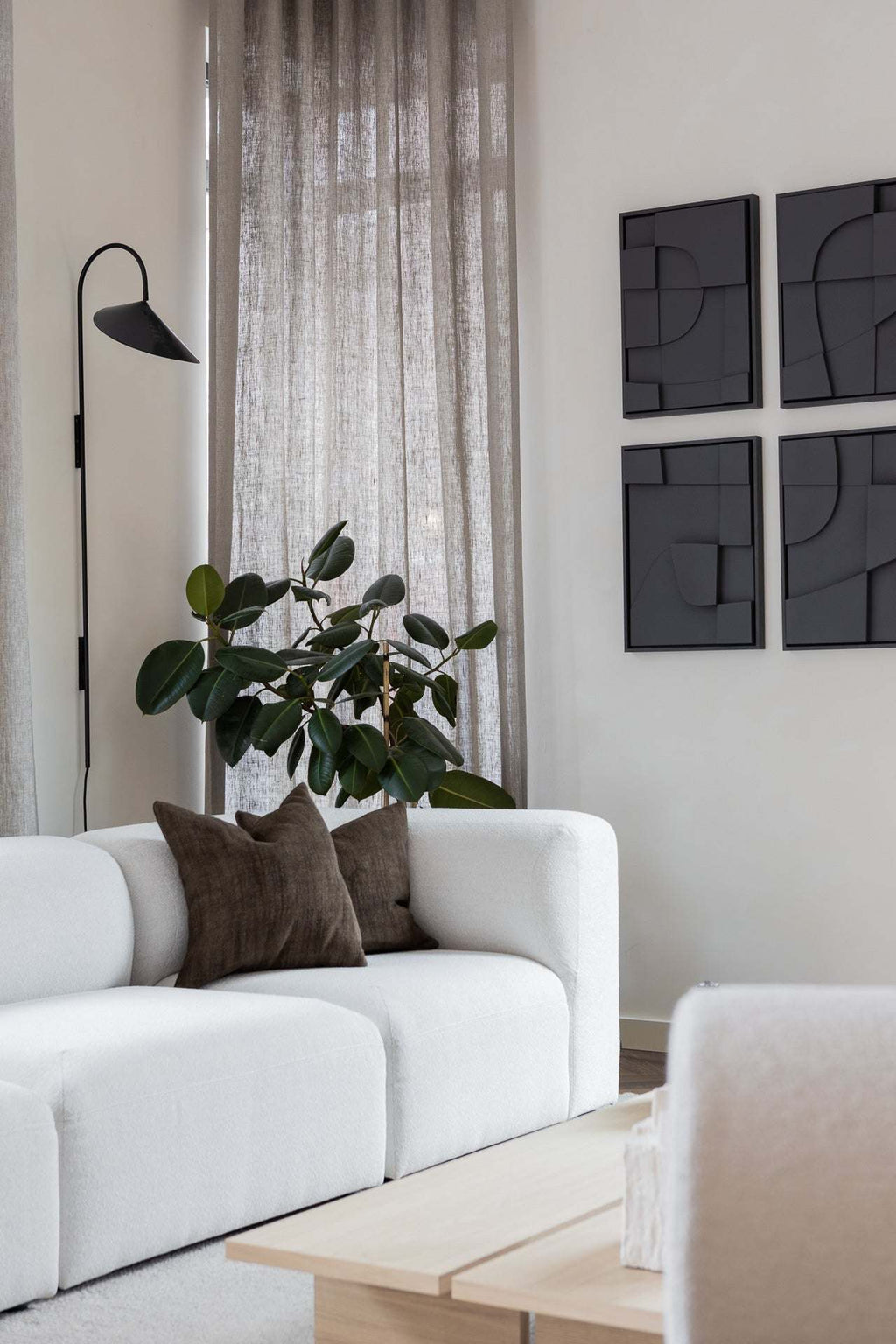 Quartet - Tête à Tête artwork displayed in modern living room.