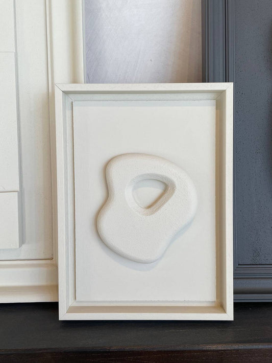 Organic Stone artwork in shadow white, framed at 30x21 cm.