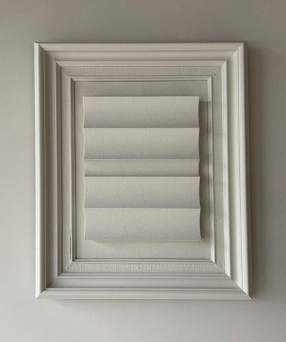 Vintage Frame Dunes II by Edith Beurskens in shadow white with unique sand texture and eco-paint finish.